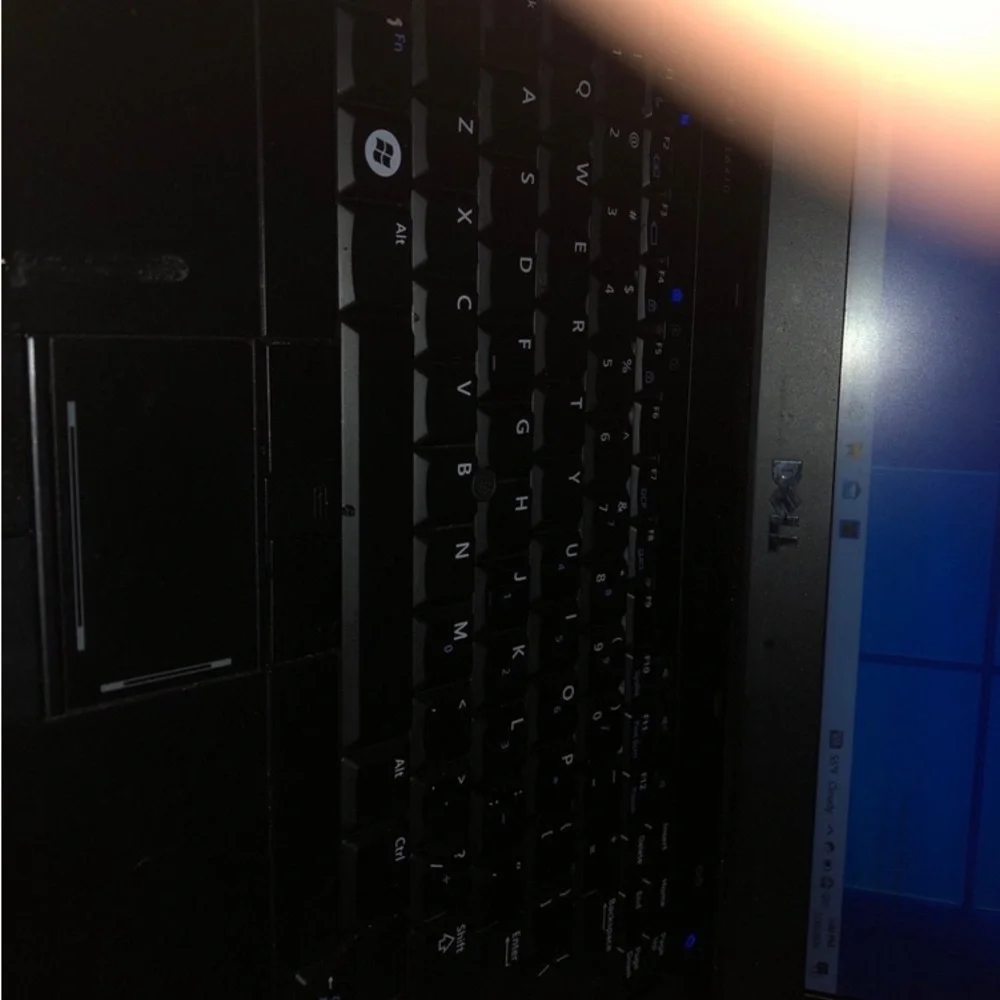 Dell latitude e6410 series good